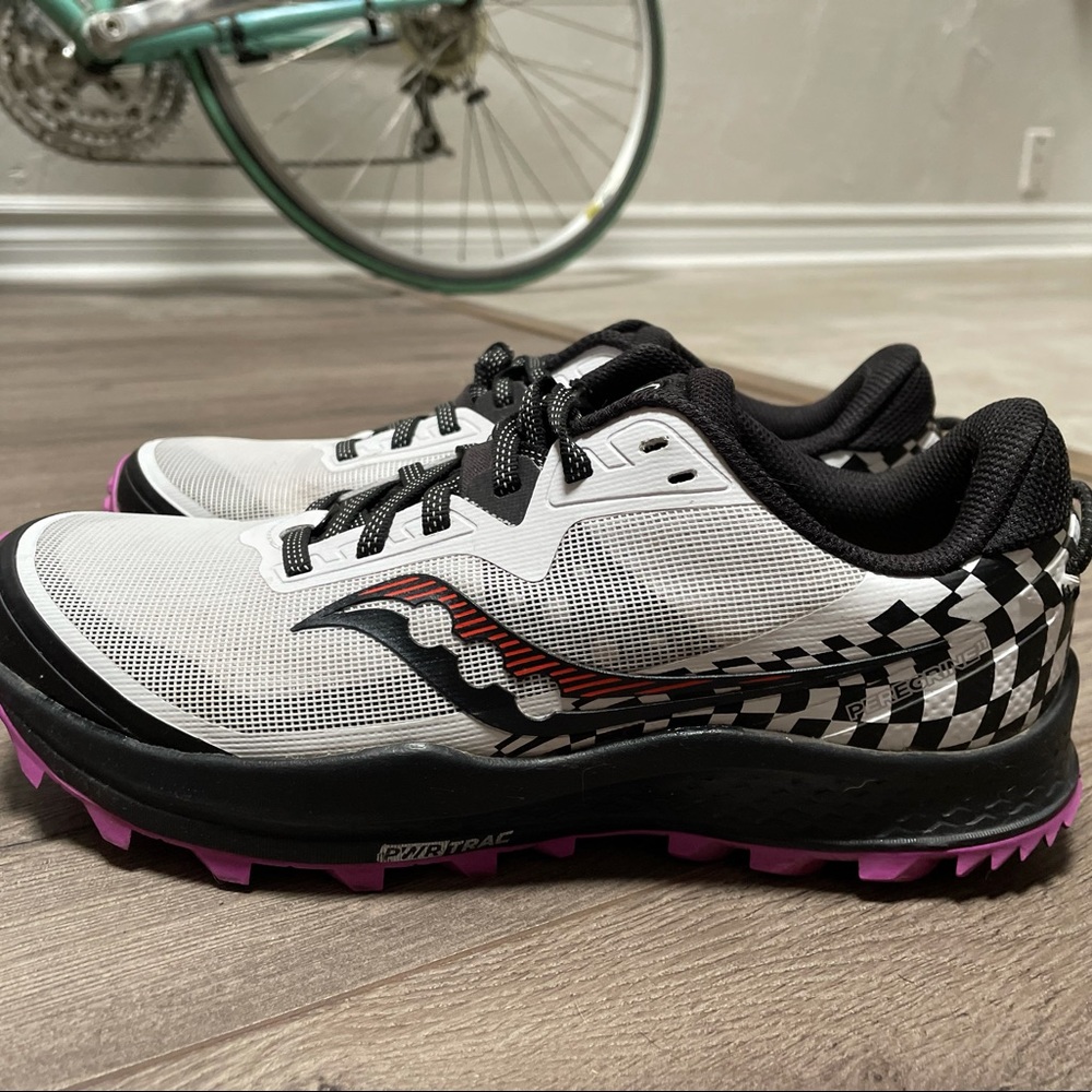Saucony Peregrine Trail Running Sneakers. Women’s Size 8.5